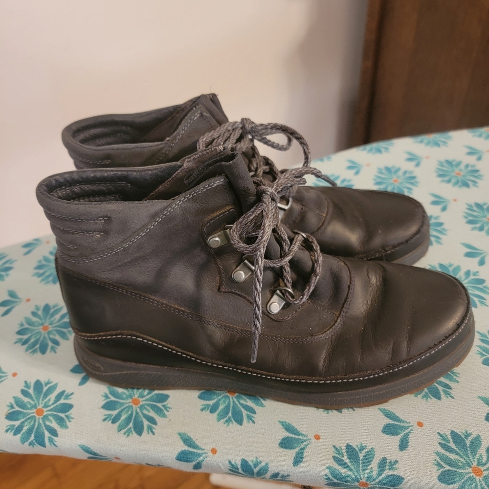 Chaco Dark Ember Denim Performance Footwear Lace Up Boots Women's Size 7.5 Black